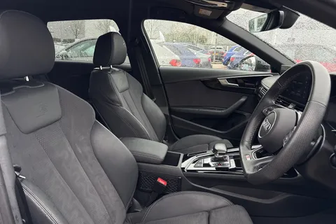 SA73YPL Audi A4 Avant Avant (O) Black Edition 35 TDI 163 PS S tronic Thumbnail #45