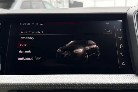  Audi A1 1.5 TFSI 35 Black Edition Sportback S Tronic Euro 6 (s/s) 5dr Thumbnail #45