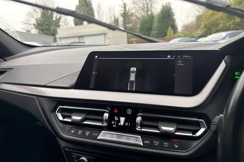 YD73NDP BMW 1 Series 118i [136] M Sport 5dr Step Auto [LCP] Thumbnail #32