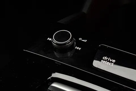 KY25EJV Audi Q6 E-Tron Q6 SUV S line e-tron performance 225,00 kW Thumbnail #47