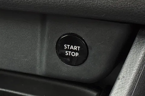 SA73VWO Nissan Qashqai 1.5 h e-POWER Acenta Premium Auto Euro 6 (s/s) 5dr Thumbnail #46