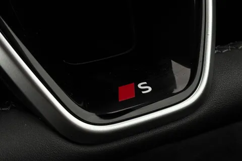 KY25EJV Audi Q6 E-Tron Q6 SUV S line e-tron performance 225,00 kW Thumbnail #49