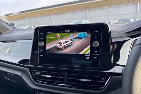  Volkswagen T-Roc 1.5 TSI Black Edition Plus DSG Euro 6 (s/s) 5dr Thumbnail #48