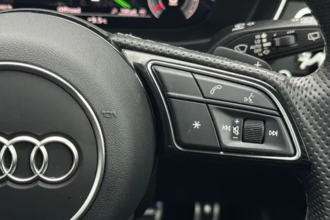 SA73YPL Audi A4 Avant Avant (O) Black Edition 35 TDI 163 PS S tronic Thumbnail #49