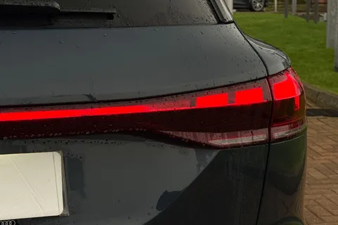 KY25EJV Audi Q6 E-Tron Q6 SUV S line e-tron performance 225,00 kW Thumbnail #51