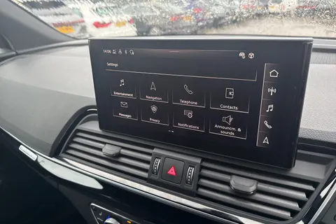 YF73HYK Audi Q5 50 TFSI e Quattro Black Edition 5dr S Tronic Thumbnail #49