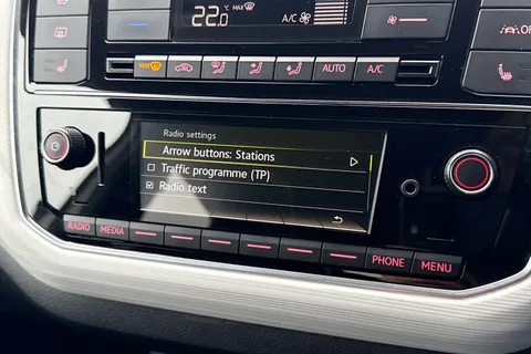 DK71WXF SEAT Mii 61kW One 36.8kWh 5dr Auto Thumbnail #50