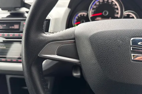 DK71WXF SEAT Mii 61kW One 36.8kWh 5dr Auto Thumbnail #52