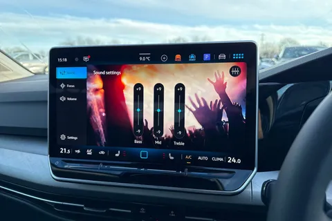  Volkswagen Golf 1.5 TSI eHybrid 19.7kWh Match DSG Euro 6 (s/s) 5dr Thumbnail #52