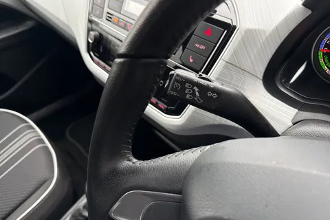 DK71WXF SEAT Mii 61kW One 36.8kWh 5dr Auto Thumbnail #53