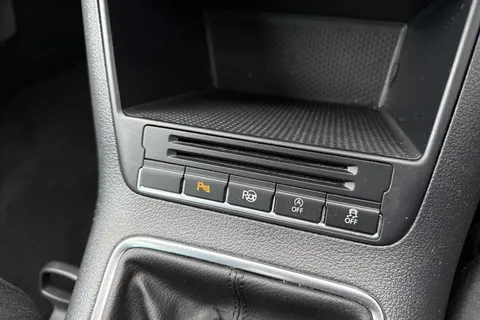 96 of 123 for Volkswagen Tiguan 2.0 TDI BlueMotion Tech Match 2WD Euro 5 (s/s) 5dr