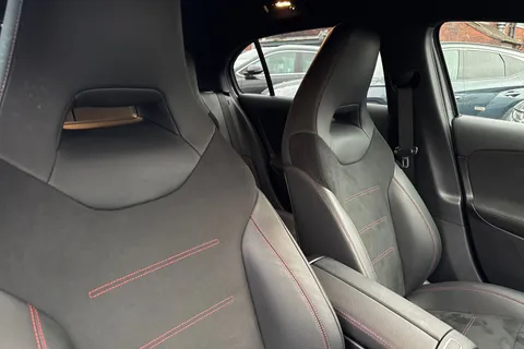 WN23RUW Mercedes-Benz A Class 1.3 A200 AMG Line (Executive) 7G-DCT Euro 6 (s/s) 5dr Thumbnail #22