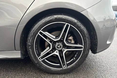 WN23RUW Mercedes-Benz A Class 1.3 A200 AMG Line (Executive) 7G-DCT Euro 6 (s/s) 5dr Thumbnail #25