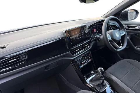  Volkswagen T-Roc 1.5 TSI Style Design Euro 6 (s/s) 5dr Thumbnail #14