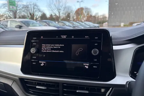  Volkswagen T-Roc 1.5 TSI Match DSG Euro 6 (s/s) 5dr Thumbnail #40