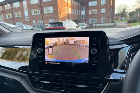  Volkswagen T-Roc 1.5 TSI Style Design Euro 6 (s/s) 5dr Thumbnail #50