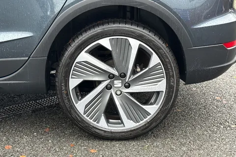 LO72GVZ SEAT Arona 1.0 TSI FR Sport DSG Euro 6 (s/s) 5dr Thumbnail #12