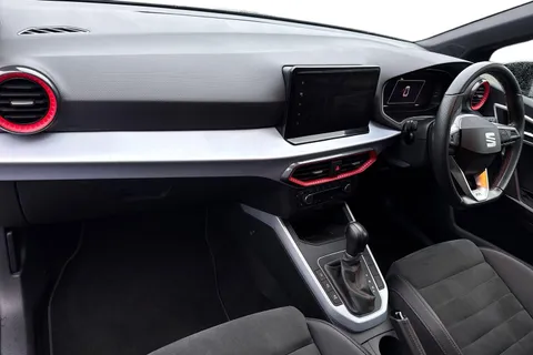 LO72GVZ SEAT Arona 1.0 TSI FR Sport DSG Euro 6 (s/s) 5dr Thumbnail #15