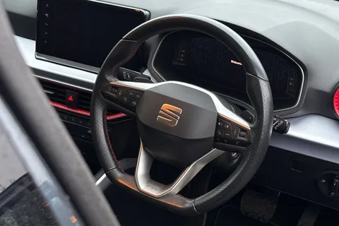 LO72GVZ SEAT Arona 1.0 TSI FR Sport DSG Euro 6 (s/s) 5dr Thumbnail #33