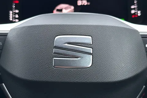 LO72GVZ SEAT Arona 1.0 TSI FR Sport DSG Euro 6 (s/s) 5dr Thumbnail #40