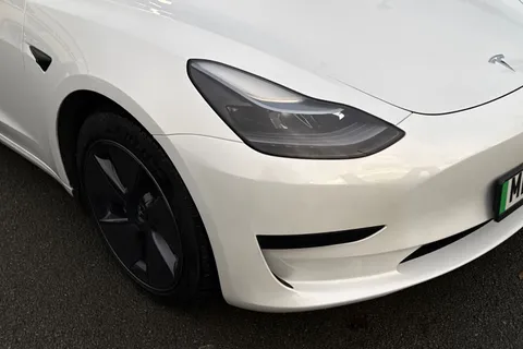 MM72JXU Tesla Model 3 Auto RWD 4dr Thumbnail #10