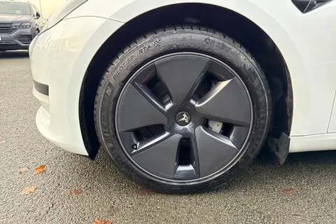 MM72JXU Tesla Model 3 Auto RWD 4dr Thumbnail #14