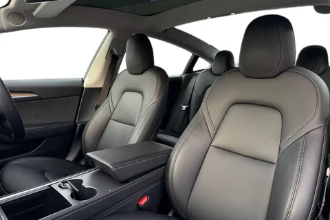 MM72JXU Tesla Model 3 Auto RWD 4dr Thumbnail #17