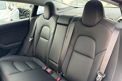 MM72JXU Tesla Model 3 Auto RWD 4dr Thumbnail #20