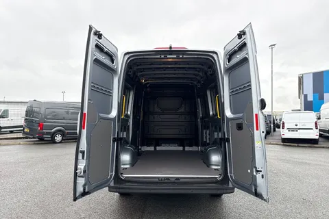 DC75EWB Volkswagen Crafter CR35 Panel van Commerce Plus MWB 140 2.0 TDI 8sp Aut - MY25/Rear Camera Thumbnail #6