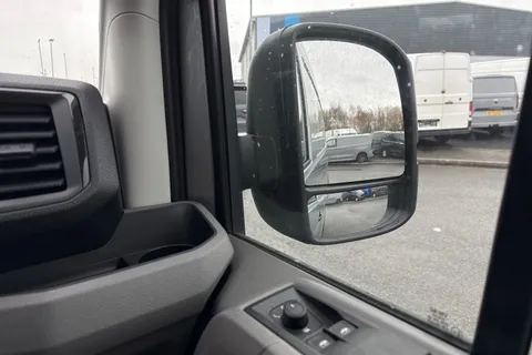 DC75EWB Volkswagen Crafter CR35 Panel van Commerce Plus MWB 140 2.0 TDI 8sp Aut - MY25/Rear Camera Thumbnail #20
