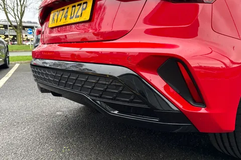 KY74DZP Audi A3 Black Edition 40 TFSI e  204 PS S tronic Thumbnail #33