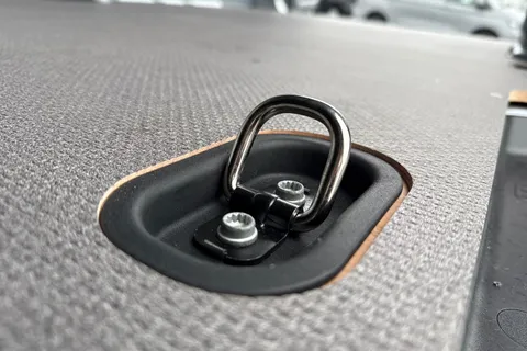 DC75EWB Volkswagen Crafter CR35 Panel van Commerce Plus MWB 140 2.0 TDI 8sp Aut - MY25/Rear Camera Thumbnail #31