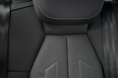 KY74DZP Audi A3 Black Edition 40 TFSI e  204 PS S tronic Thumbnail #40