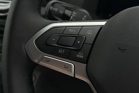 DC75EWB Volkswagen Crafter CR35 Panel van Commerce Plus MWB 140 2.0 TDI 8sp Aut - MY25/Rear Camera Thumbnail #40