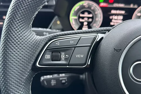 KY74DZP Audi A3 Black Edition 40 TFSI e  204 PS S tronic Thumbnail #48