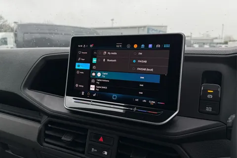 DC75EWB Volkswagen Crafter CR35 Panel van Commerce Plus MWB 140 2.0 TDI 8sp Aut - MY25/Rear Camera Thumbnail #49