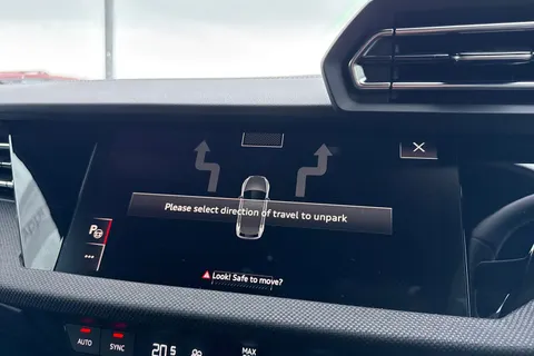 KY74DZP Audi A3 Black Edition 40 TFSI e  204 PS S tronic Thumbnail #57