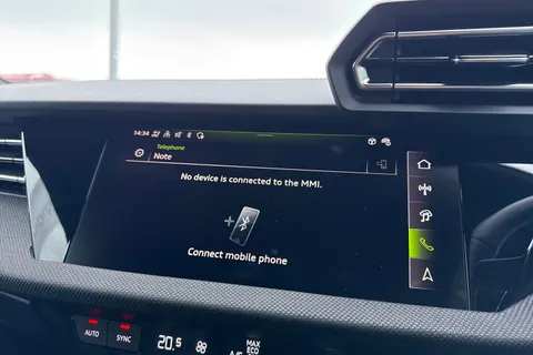 KY74DZP Audi A3 Black Edition 40 TFSI e  204 PS S tronic Thumbnail #58