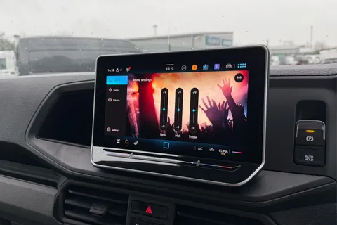 DC75EWB Volkswagen Crafter CR35 Panel van Commerce Plus MWB 140 2.0 TDI 8sp Aut - MY25/Rear Camera Thumbnail #57