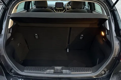 ML68UTZ Ford Fiesta 1.1 Ti-VCT Zetec Euro 6 (s/s) 5dr Thumbnail #7