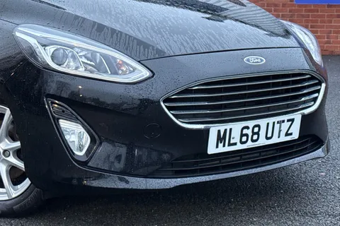 ML68UTZ Ford Fiesta 1.1 Ti-VCT Zetec Euro 6 (s/s) 5dr Thumbnail #9