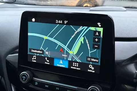 ML68UTZ Ford Fiesta 1.1 Ti-VCT Zetec Euro 6 (s/s) 5dr Thumbnail #17