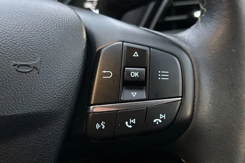 ML68UTZ Ford Fiesta 1.1 Ti-VCT Zetec Euro 6 (s/s) 5dr Thumbnail #36