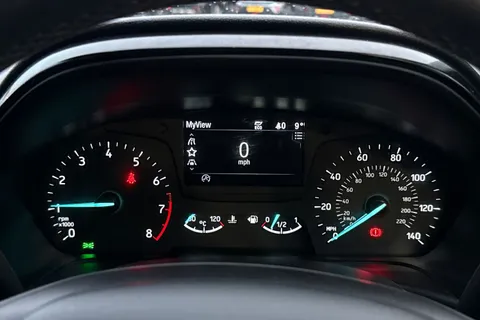 ML68UTZ Ford Fiesta 1.1 Ti-VCT Zetec Euro 6 (s/s) 5dr Thumbnail #38