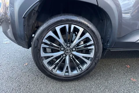 PN23SXX Toyota Yaris Cross 1.5 VVT-h Excel E-CVT Euro 6 (s/s) 5dr Thumbnail #12