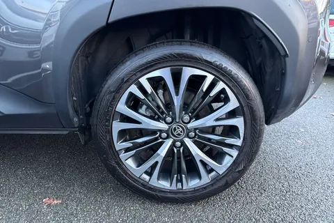 PN23SXX Toyota Yaris Cross 1.5 VVT-h Excel E-CVT Euro 6 (s/s) 5dr Thumbnail #13