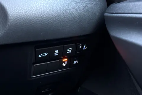 PN23SXX Toyota Yaris Cross 1.5 VVT-h Excel E-CVT Euro 6 (s/s) 5dr Thumbnail #26