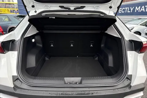 9 of 51 for Omoda 5 1.6 TGDI Knight DCT Euro 6 (s/s) 5dr