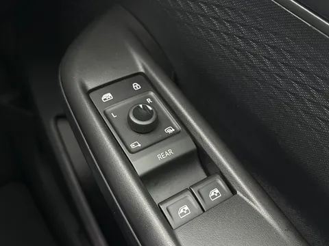 KR25NUH CUPRA Born 240kW e-Boost VZ 79kWh 5dr Auto Thumbnail #17