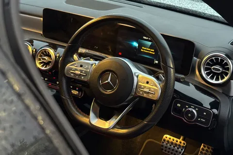 LM20KYO Mercedes-Benz Cla Class 1.3 CLA180 AMG Line (Premium Plus 2) Coupe 7G-DCT Euro 6 (s/s) 4dr Thumbnail #31